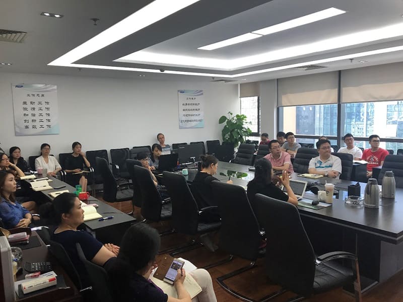 四川放心訂科技有限公司組織2018年(nián)合同法與營銷風(fēng)險培訓