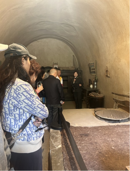 尋紅(hóng)色記憶  汲奮進力量 | 2024四川瑞康主題團建活動