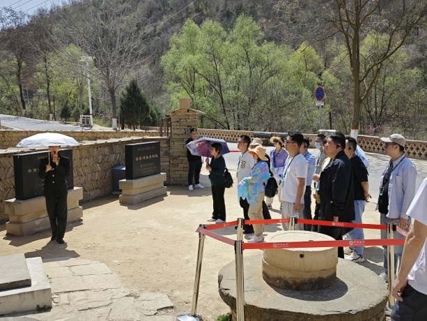 尋紅(hóng)色記憶  汲奮進力量 | 2024四川瑞康主題團建活動