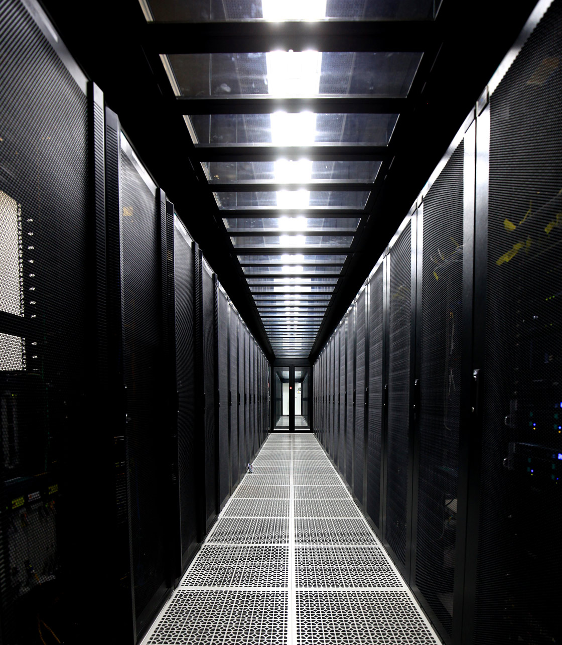 攀枝花(huā)商業(yè)銀(yín)行(xíng)成都(dōu)核心數(shù)據中心建設